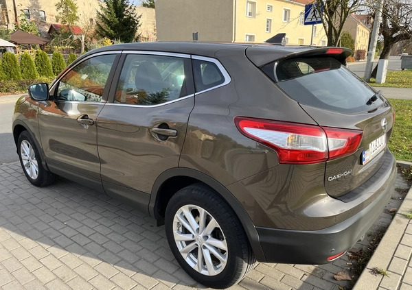 Nissan Qashqai cena 48800 przebieg: 102112, rok produkcji 2014 z Kętrzyn małe 704